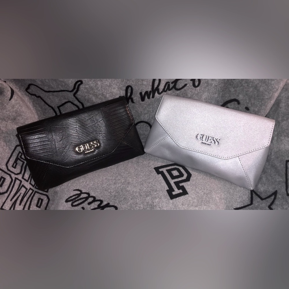 New Guess Magnetic Snap-closure Handbag/Shoulderbag- Silver/Silver